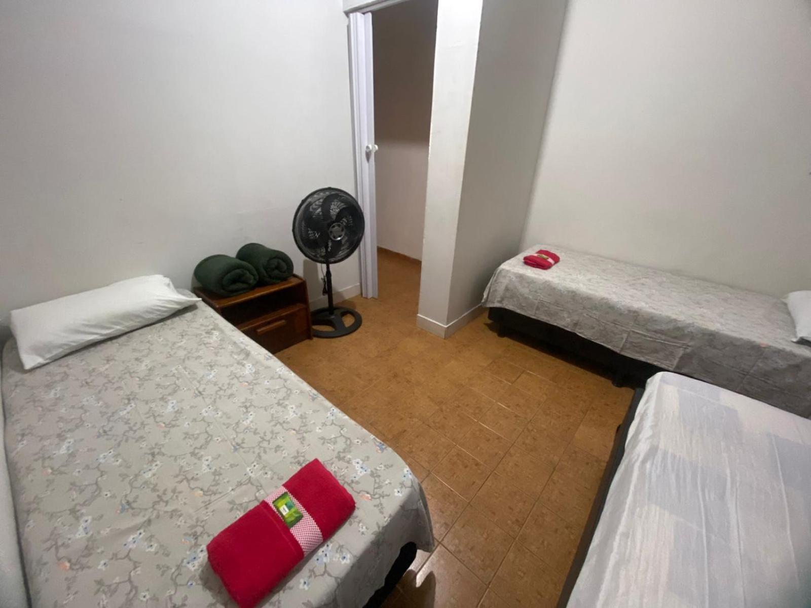 Casas De Temporadas - Hotel Recanto Do Sossego Uberlândia Room photo