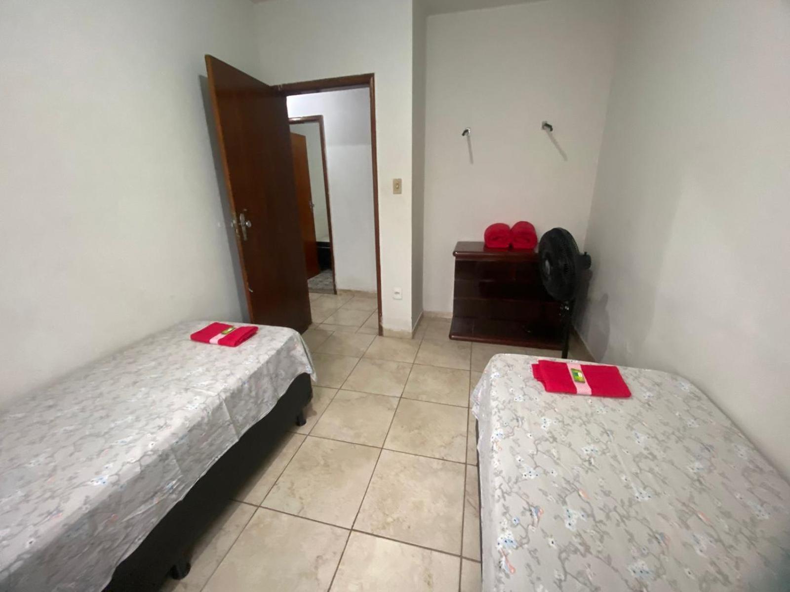 Casas De Temporadas - Hotel Recanto Do Sossego Uberlândia Room photo